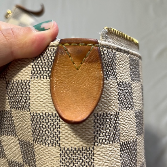 SOLD Louis Vuitton Totally MM Damier Azur - Picture 4 of 17